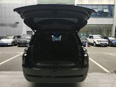 Li Auto L9 2023 Pro - ფოტო 19