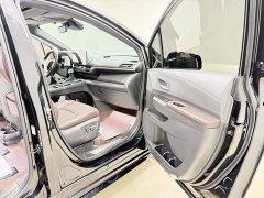 Toyota Sienna 2.5L Hybrid Platinum Edition - ფოტო 3
