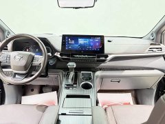 Toyota Sienna 2.5L Hybrid Platinum Edition - ფოტო 5