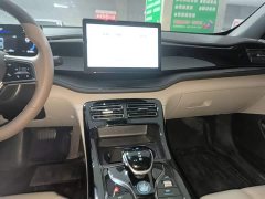 BYD Qin PLUS Champion Edition DM-i 55KM Leading - ფოტო 13