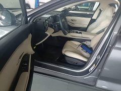 BYD Qin L 2024 DM-i 120KM Excellence Edition - ფოტო 16