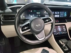 Li Auto ONE Extended Range 6-Seater - ფოტო 11