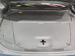 Li Auto ONE Extended Range 6-Seater - ფოტო 20