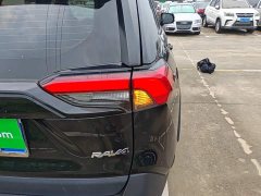 Toyota RAV4 2023 2.0L CVT FWD Fashion Plus - ფოტო 8
