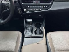 Lexus ES 2023 200 Deluxe Edition - ფოტო 16