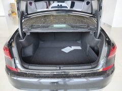 Volkswagen Passat 280TSI Business Edition - ფოტო 19