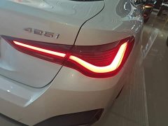 BMW 4 Series 425i Gran Coupe M Sport Package - ფოტო 8