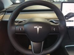 Tesla Model Y Standard Range RWD - ფოტო 11