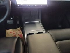 Tesla Model Y Standard Range RWD - ფოტო 14