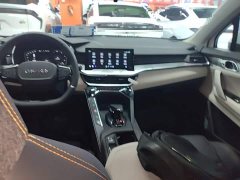 Lynk & Co Geely Lynk & Co 06 EM-P PHEV 84KM Range Pro - ფოტო 10