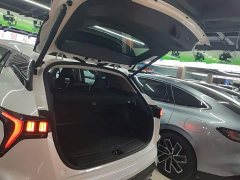 Lynk & Co Geely Lynk & Co 06 EM-P PHEV 84KM Range Pro - ფოტო 19