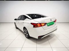 Nissan Teana 2021 2.0L XL Comfort - ფოტო 5