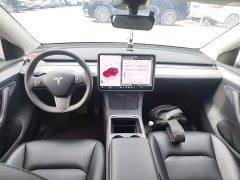 Tesla Model Y Rear-Wheel Drive - ფოტო 10
