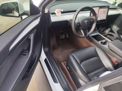 Tesla Model Y Rear-Wheel Drive - ფოტო 16