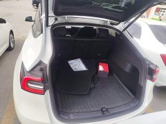 Tesla Model Y Rear-Wheel Drive - ფოტო 19