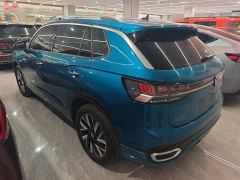 Volkswagen Taos 380TSI AWD R-Line High Performance Edition - photo 5