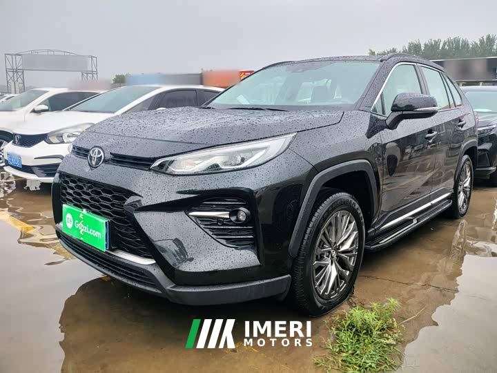 Toyota Vland 2.0L CVT AWD Luxury Plus