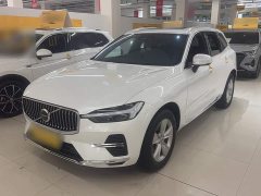 Volvo XC60 2022 B5 AWD Smart Luxury Edition - ფოტო 1