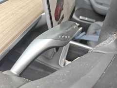 Tesla Model Y Standard Range RWD - ფოტო 7