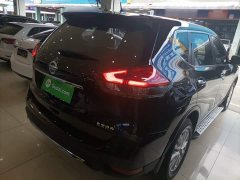 Nissan Qashqai 2.0L CVT 2WD XL Premium Prestige Commemorative Edition - ფოტო 5