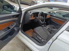 Volkswagen Bora 200TSI DSG Smart Edition - ფოტო 11
