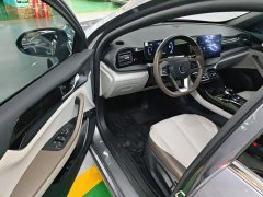 BYD Qin PLUS 2023 Champion Edition DM-i 55KM Leading - ფოტო 16