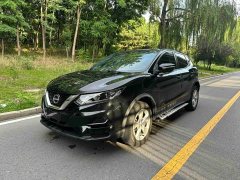 Nissan Qashqai Classic 2.0L CVT XV Comfort Edition - photo 2