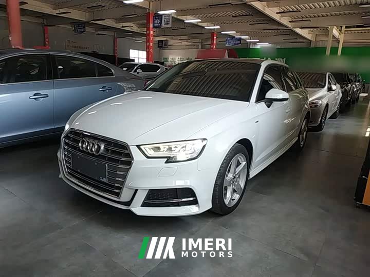 Audi A3 Sportback 35 TFSI Fashion Edition National V