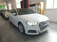 Audi A3 2020 Sportback 35 TFSI Fashion Edition National V - ფოტო 4