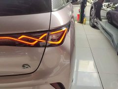 BYD Dolphin 405km Fashion Edition - ფოტო 8