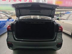 SAIC MG i5 1.5L CVT Diamond Edition - ფოტო 15