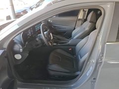 Hyundai Elantra 2022 1.5L CVT Luxury - ფოტო 15