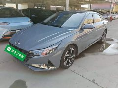 Hyundai Elantra 2022 1.5L CVT Luxury - ფოტო 2
