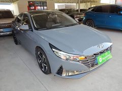 Hyundai Elantra 2022 1.5L CVT Luxury - ფოტო 4