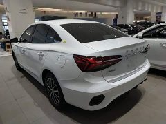 SAIC MG i5 2021 1.5L CVT Diamond Edition - ფოტო 5