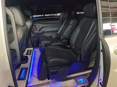 Toyota Sienna 2023 2.5L Hybrid Premium Edition - ფოტო 13