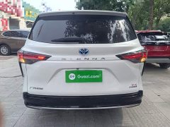 Toyota Sienna 2021 2.5L Hybrid Luxury - ფოტო 6
