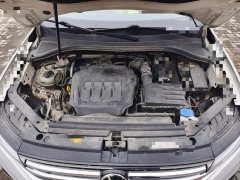 Volkswagen Tiguan L 330TSI Automatic FWD R-Line Comfort Edition - ფოტო 11