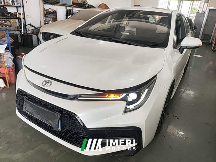 Toyota Corolla 1.8L CVT Sport - ავტომობილი ჩინეთიდან