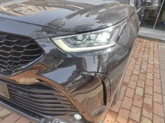 Toyota Crown Venza 2.5L HEV AWD Premier - ფოტო 18