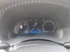Toyota Crown Venza 2.5L HEV AWD Premier - ფოტო 8