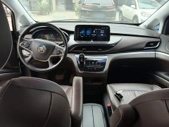 Buick GL8 Land Business Class 652T Luxury - ფოტო 10