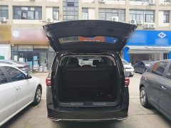 Buick GL8 Land Business Class 652T Luxury - ფოტო 19