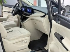 Buick GL8 ES Luxe Enjoyment Edition - ფოტო 17