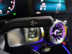 Mercedes-Benz GLB 220 Dynamic - ფოტო 10