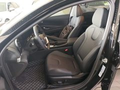 Hyundai Elantra 2023 1.5L CVT GLX Elite - ფოტო 15