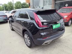 Cadillac XT4 28T FWD Luxury - ფოტო 5