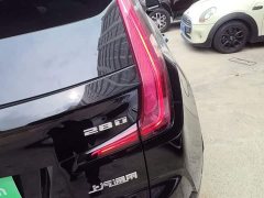 Cadillac XT4 28T FWD Luxury - ფოტო 8