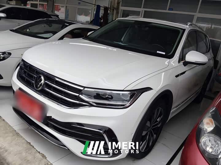 Volkswagen Tiguan L 330TSI Automatic FWD R-Line Comfort Edition