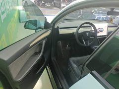 Tesla Model Y 2022 Facelift Rear-Wheel Drive - ფოტო 12